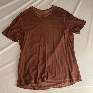 Lululemon 5 year basic tee, XL rust color.